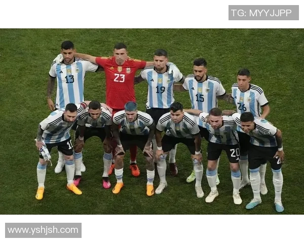 梅西：足球场上的传奇偶像与年轻一代的梦想引路人